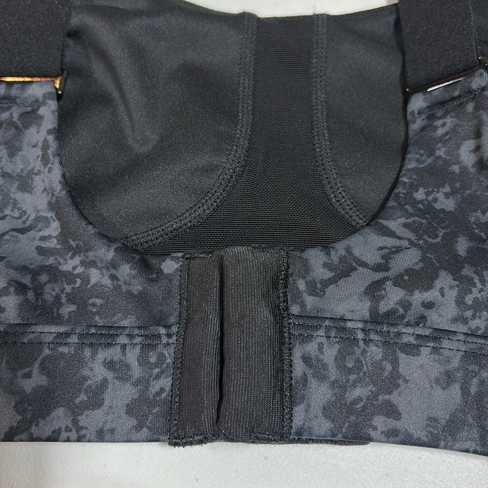 Lole black and gray sports bra - Picture 3 of 4